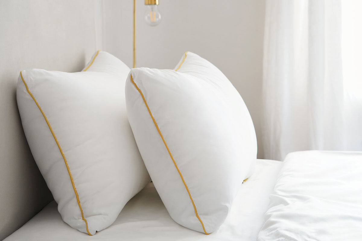 Brightr® Nox Pillow & Copper Pillow Protector Bundle