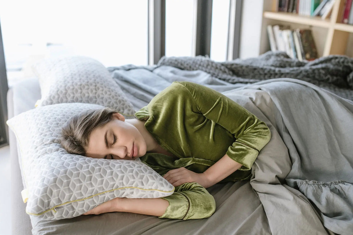 Ultimate-Guide-To-Finding-Your-Dream-Pillow Brightr® Sleep