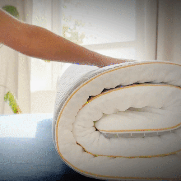 Brightr Aurora Deluxe Memory Foam Mattress Topper for hip and shoulder pains