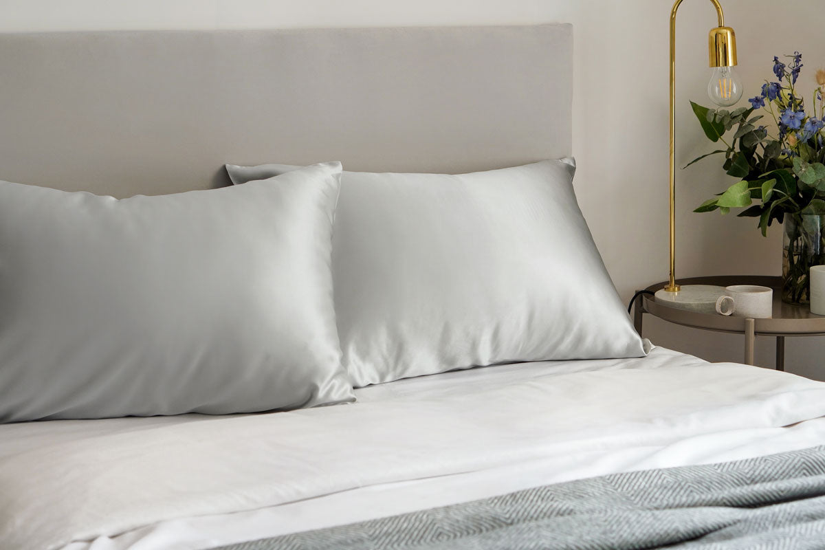 Brightr® Eclipse Pillow & Silk Pillowcase Bundle