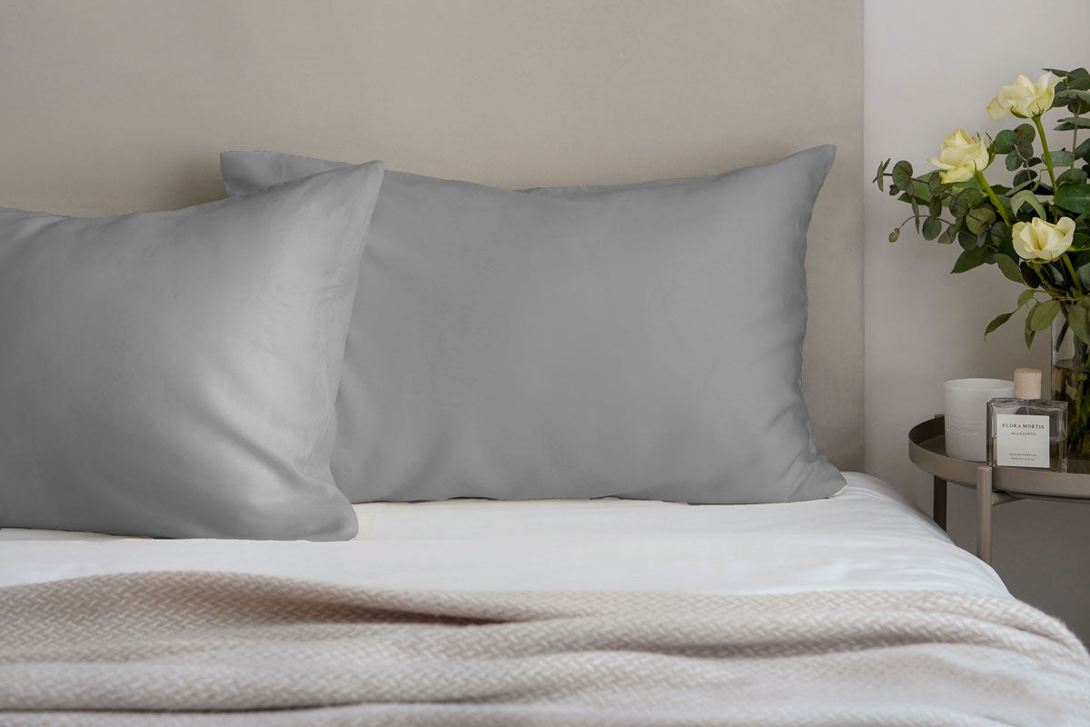 Brightr® Copper-Infused Eucalyptus Silk Pillowcase | Anti-Aging, Anti-Acne, Cooling