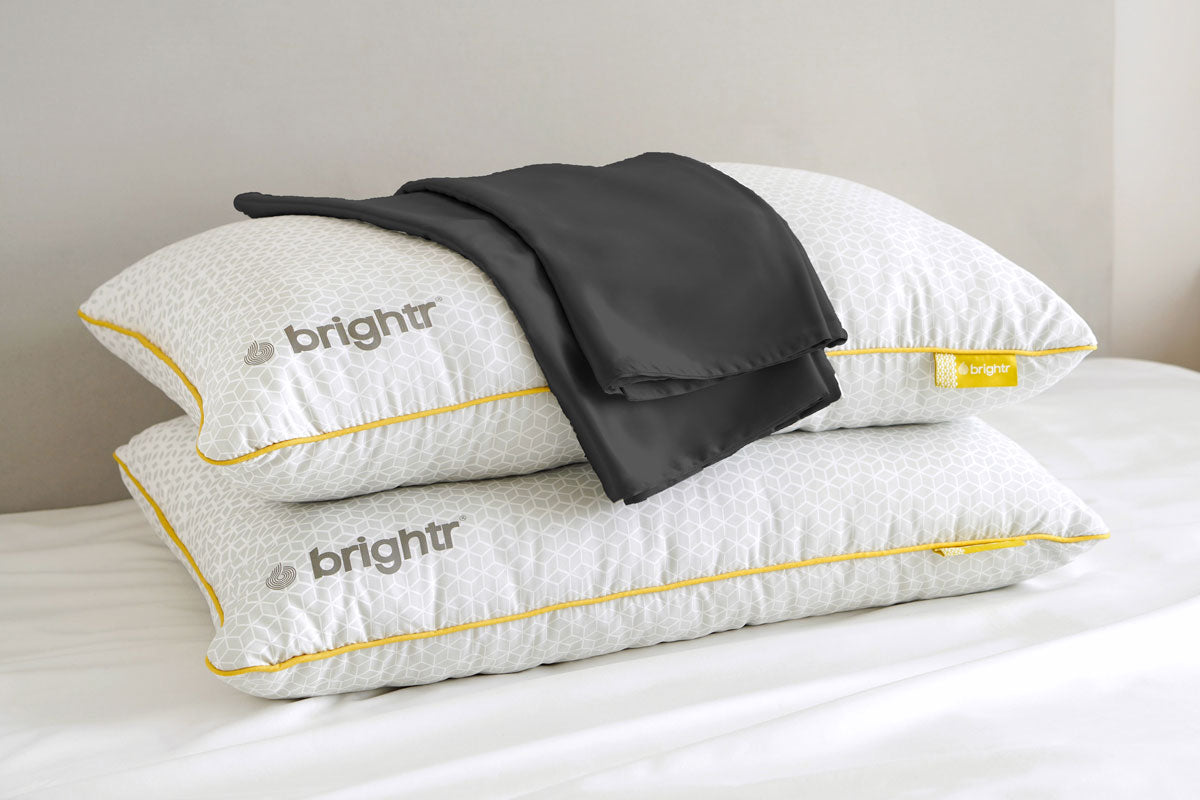 Brightr Stella pillow & Silk Pillowcase bundle
